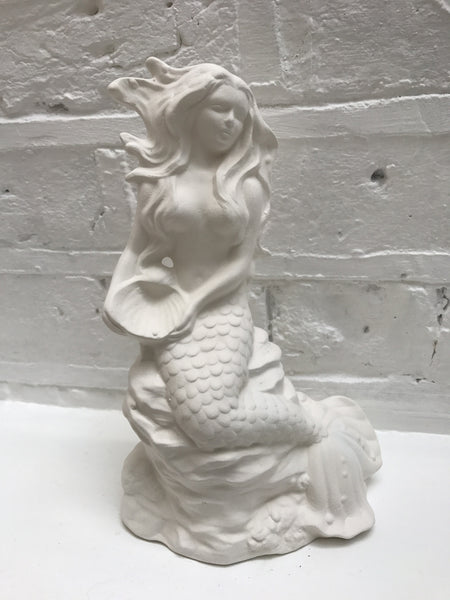 Mermaid with a shell