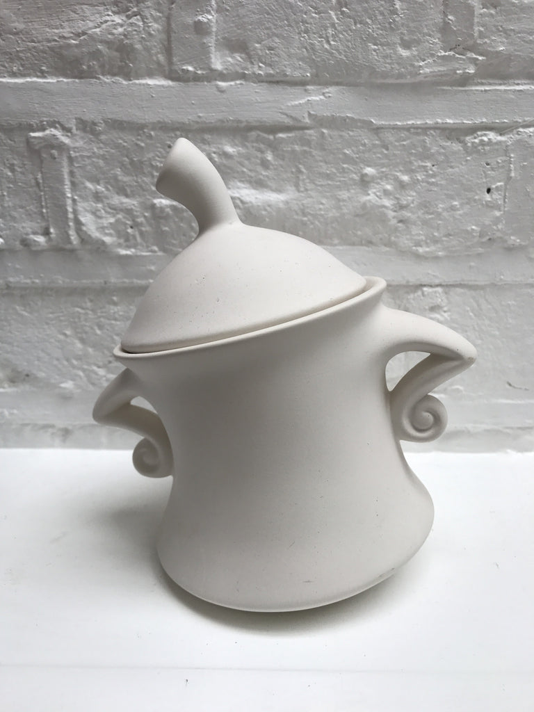 Dancing sugar pot short